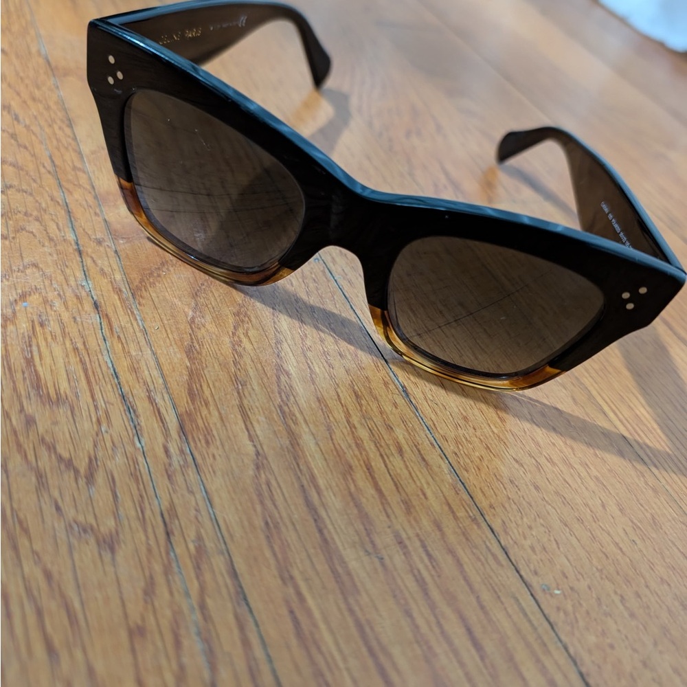 CELINE Black and Tan Sunglasses - Picture 3 of 4